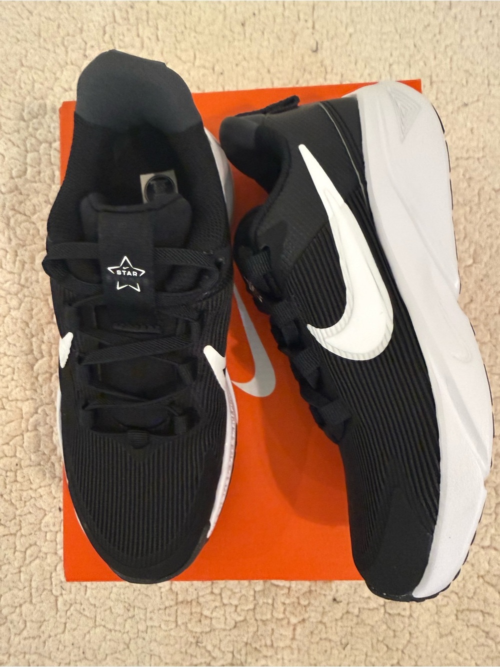 New boys Nike Sz 1, 3 shoes black No tie